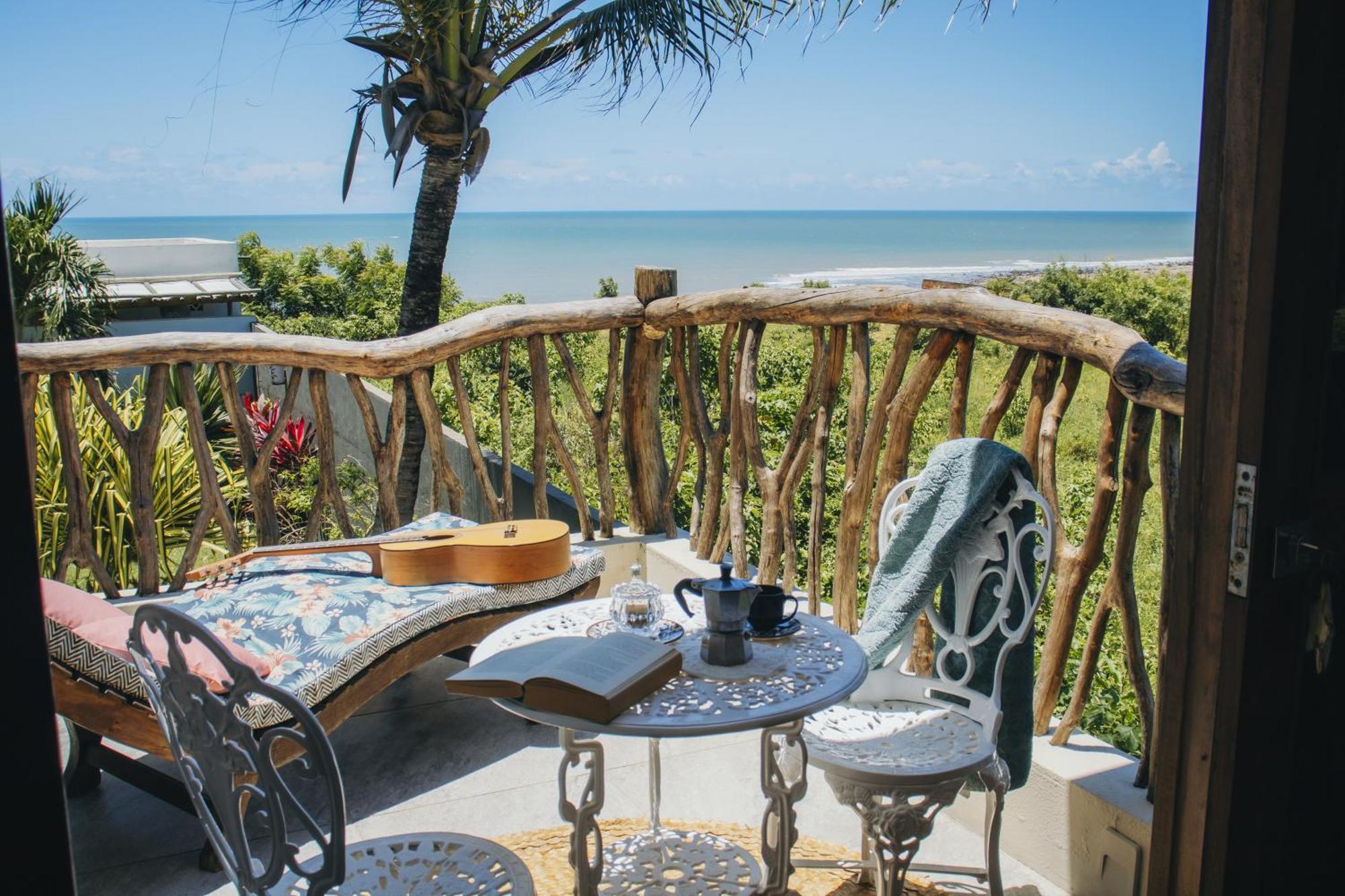 Dolce Vita Guest House Лагоинья Экстерьер фото